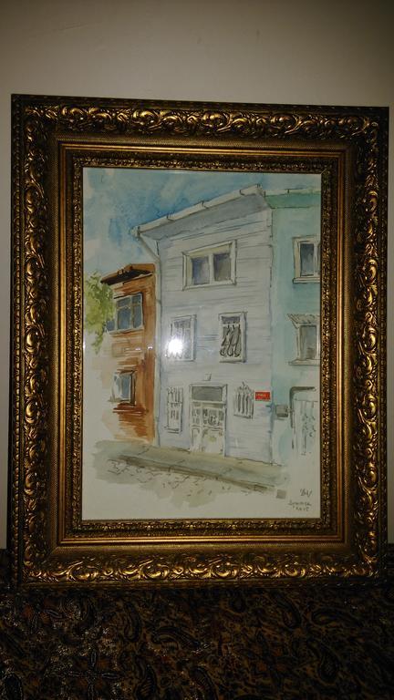 Konut Wooden House Hotel Istanbul Eksteriør billede